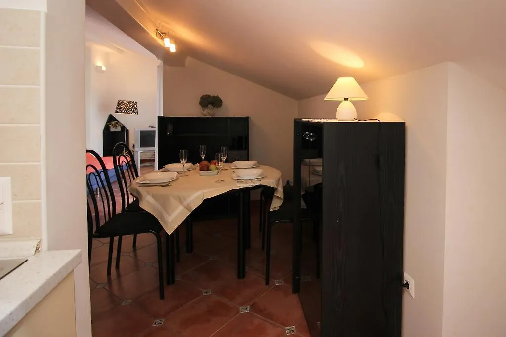 Apartment Klepac Punat Croacia